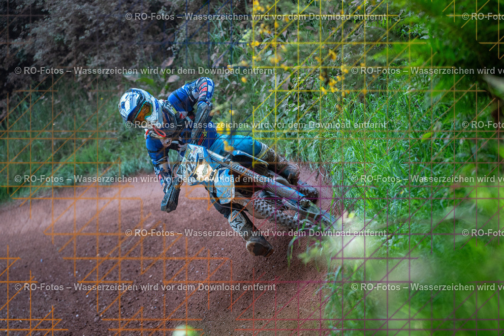 Wolfshausen 4 Lauf -1291 | Sportfotografie von RO-Fotos: Motorsport, Motocross, Enduro, Laufveranstaltungen und Triathlon. Professionelle Fotos von Sportlern und Events. - Realisiert mit Pictrs.com