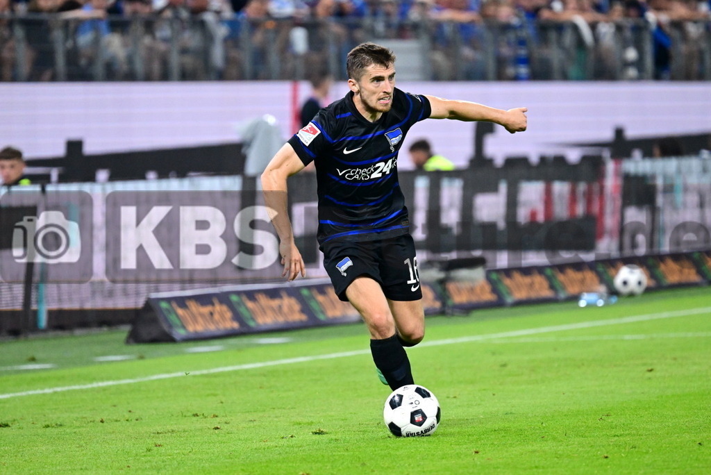 KBS Picture_HSV-HerthaBSC_066 | Kenny Jonjoe (Hertha BSC) ,Sportplatz :  Volksparkstadion, - Realisiert mit Pictrs.com