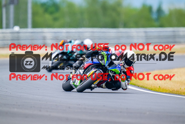 MaZZes_FotoMatrix_220625_0119 | IDM1000