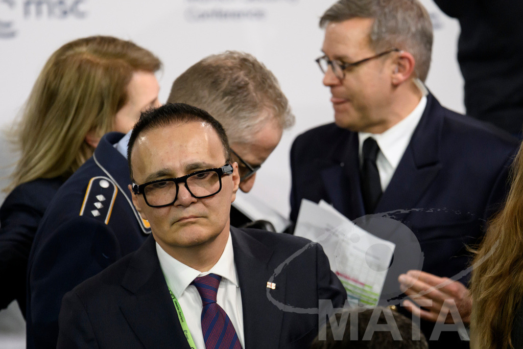 _DWA4270 | MATA IndoCon - Realisiert mit Pictrs.com