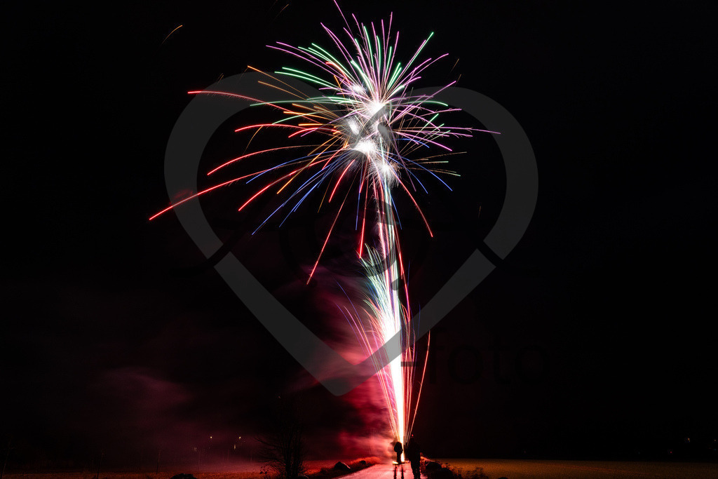 20260101_002240_Silvesterfeuerwerk | aloa-fotografie - Realisiert mit Pictrs.com