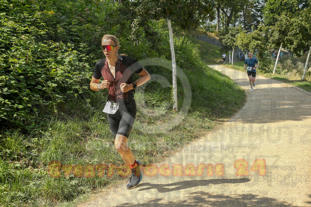 250824_1446_EX1_7533 | Sportfotografie im Rhein-Sieg Kreis, Köln, Bonn, NRW, Rheinland Pfalz, Hessen, etc. Unser Tätigkeitsfeld umfasst den Laufsport vom Volkslauf über den Marathon, Duathlon, Triathon bis zum Ultralauf wie Kölnpfad Ultra oder Schindertrail.