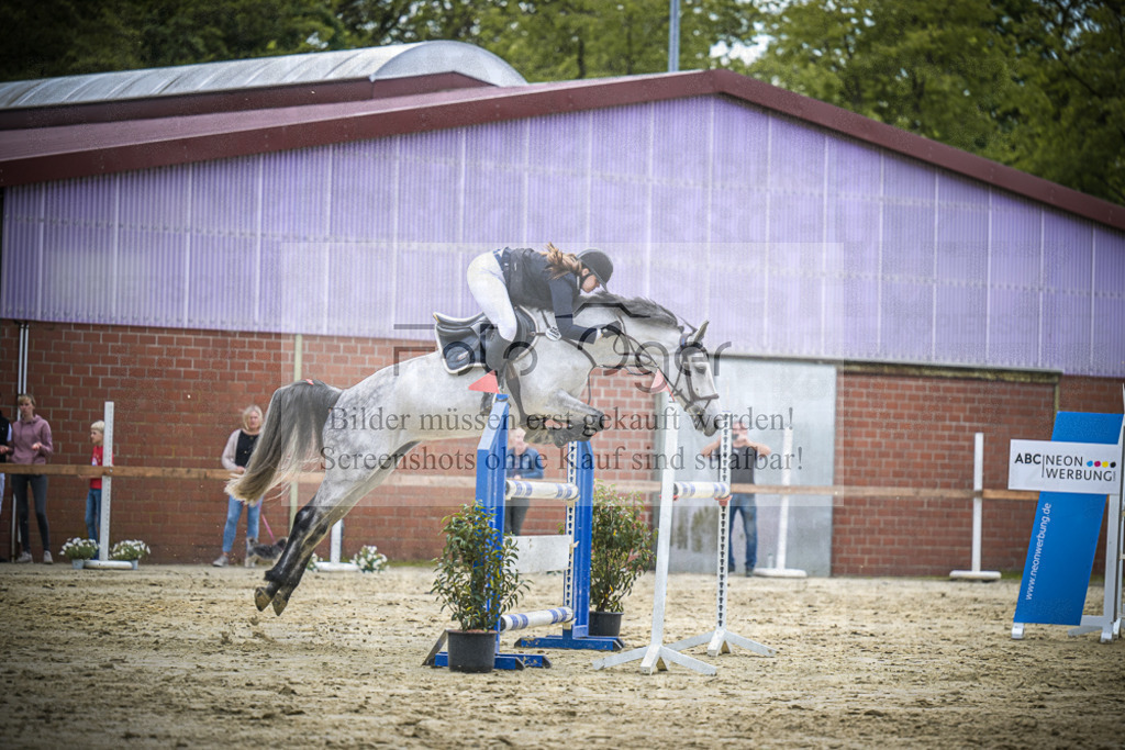 DOS_2288 | Entdecke hochwertige Reitturnierfotos von Foto Oger. Professionell, emotional und authentisch – jetzt Lieblingsmomente im Shop bestellen.Deutschlandweite Turnierfotografie. - Realisiert mit Pictrs.com