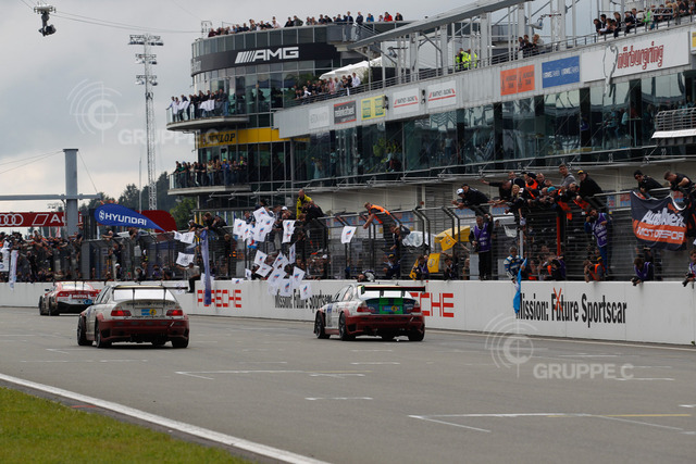 2 24hNbg16_AT134409_TU | 24 Stunden Nürburgring 2016 - Foto: Gruppe C - Realisiert mit Pictrs.com
