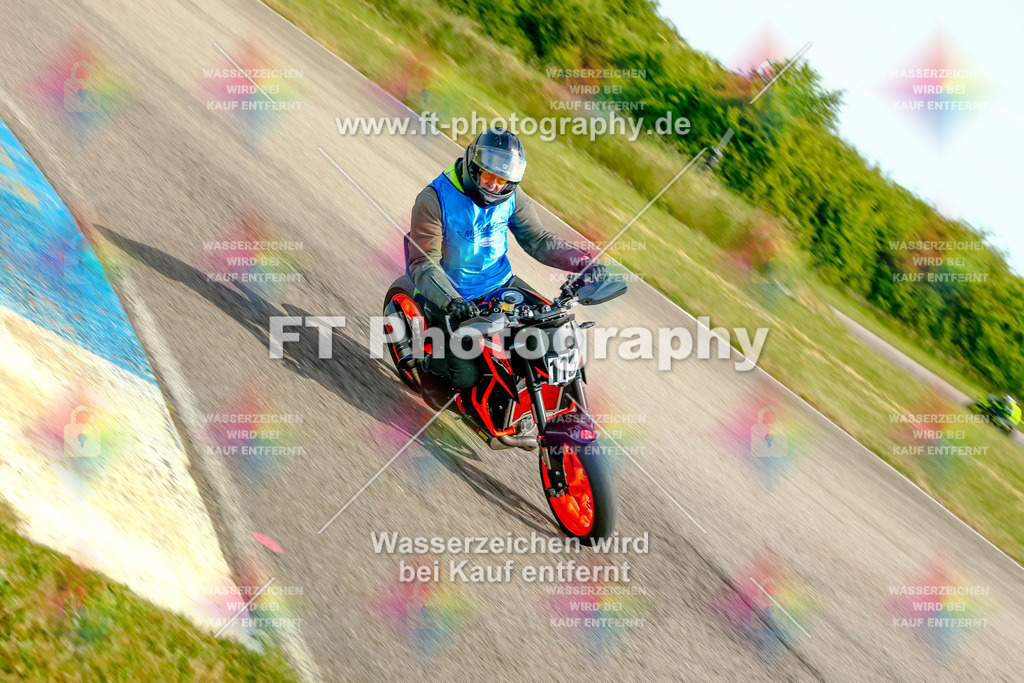 _MOT1196 | Hier findet Ihr Bilder von Touristenfahrten auf der Nürburgring Nordschleife oder von anderen Veranstaltungen die ich besucht habe. Viel Spass beim Durch Schauen 