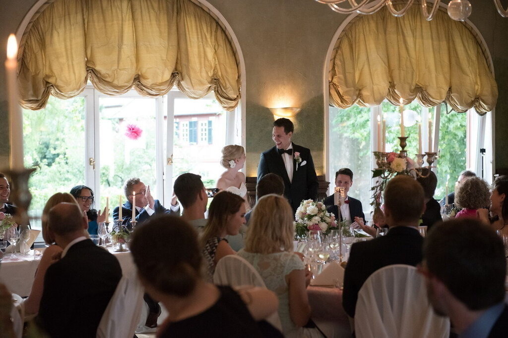 Hochzeit_Location_055 | Mein Name ist Arkadius. Ich fotografiere Ihre Hochzeit in Frankfurt und im Umkreis von 200 km. Als Fotograf bin ich noch bekannt im Bereich Business- und Modefotografie.