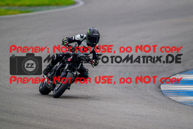 MaZZes_FotoMatrix_240521_6007705_2375 | GELB