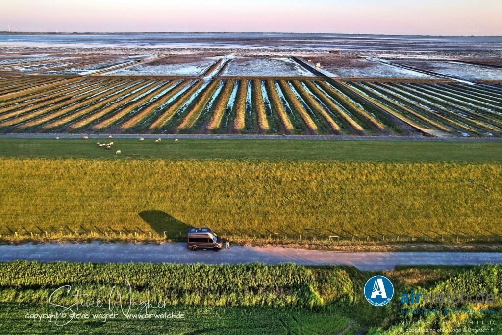 Luftbild Nordstrand, LangerDeich, Dreisprung, Püttenweg, Trendermarsch, Husumer Bucht | Luftbild Nordstrand, LangerDeich, Dreisprung, Püttenweg, Trendermarsch, Husumer Bucht