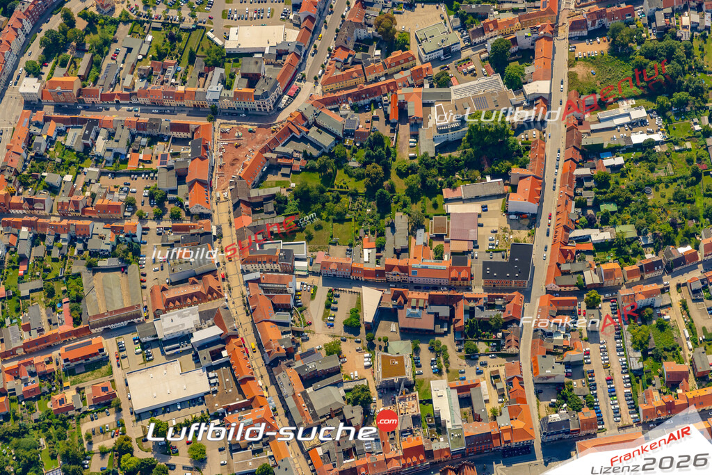 Luftbild Vs Google Maps  Sperlingsida Baustelle  Stendal -Das Luftbild wurde 2025 vom UL-Flugzeug heraus erstellt ( keine Drohnenluftbilder ) - Hochauflösende Luftaufnahme -Nicht vergleichbar mit Google Maps oder Satelittenbilder- Die Geschenkidee !Mit Lizenz und Bildrechte bestellbar