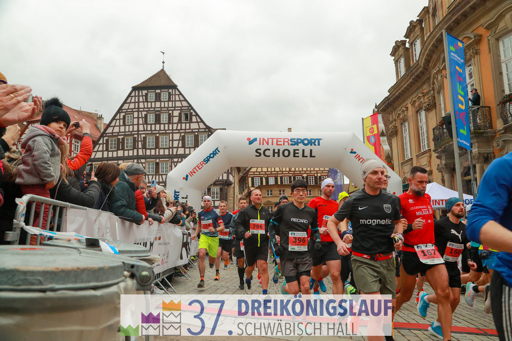 VR Bank Hauptlauf 10000m | 3 Koenigslauf 2023 - Realisiert mit Pictrs.com