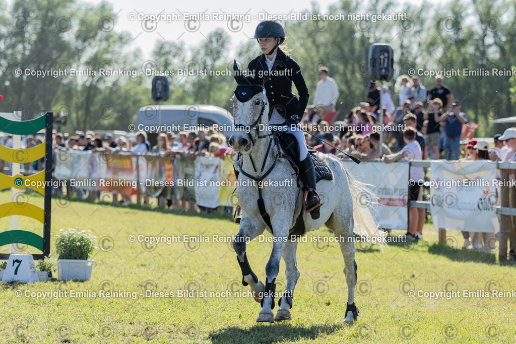 CL5A1903 | Emilia Reinking Fotografie - Realisiert mit Pictrs.com