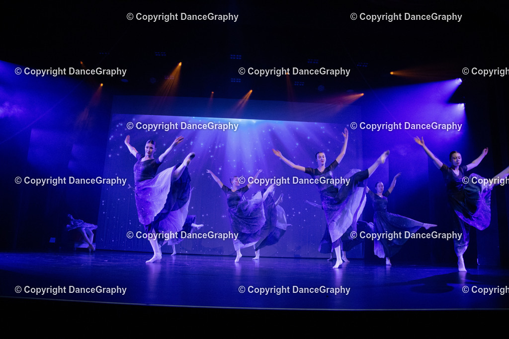 GPHY3382 | DanceGraphy - Realisiert mit Pictrs.com