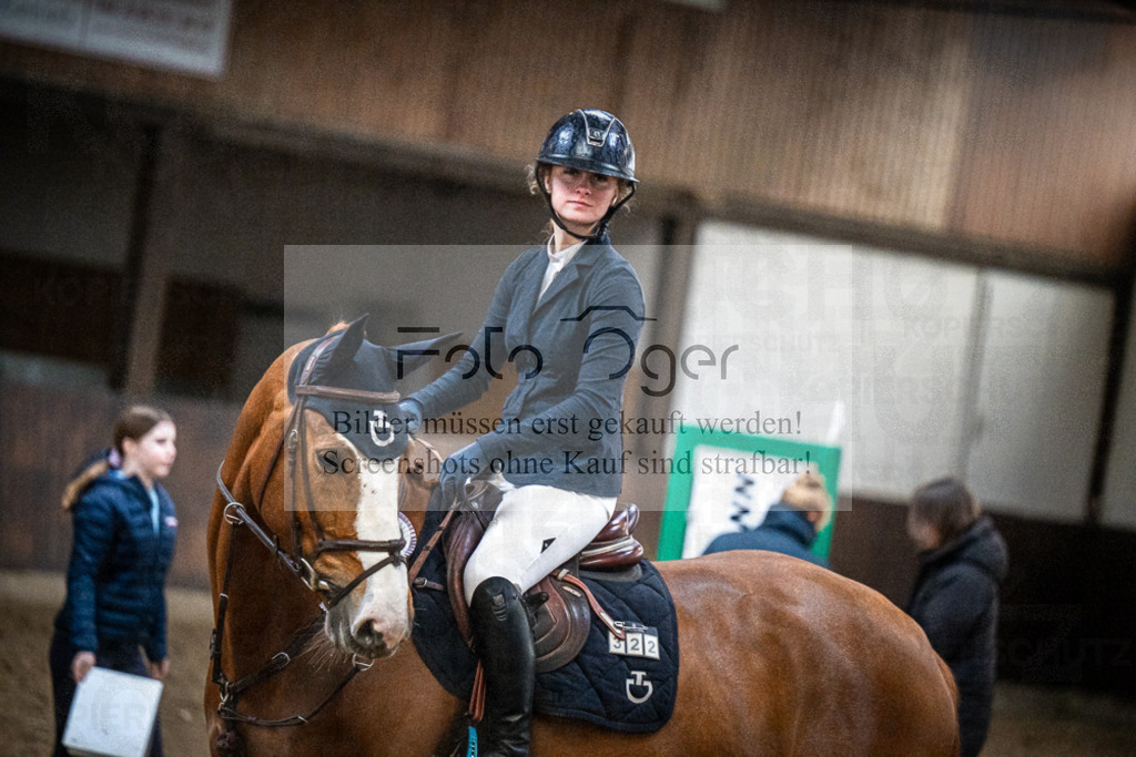 DOS_0016 | Entdecke hochwertige Reitturnierfotos von Foto Oger. Professionell, emotional und authentisch – jetzt Lieblingsmomente im Shop bestellen.Deutschlandweite Turnierfotografie. - Realisiert mit Pictrs.com