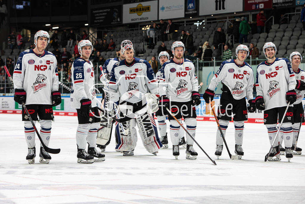 Augsburger Panther - Nürnberg ICE Tigers | Die ICE Tigers bedanken sich bei den mitgereisten Fans aus Nuernberg