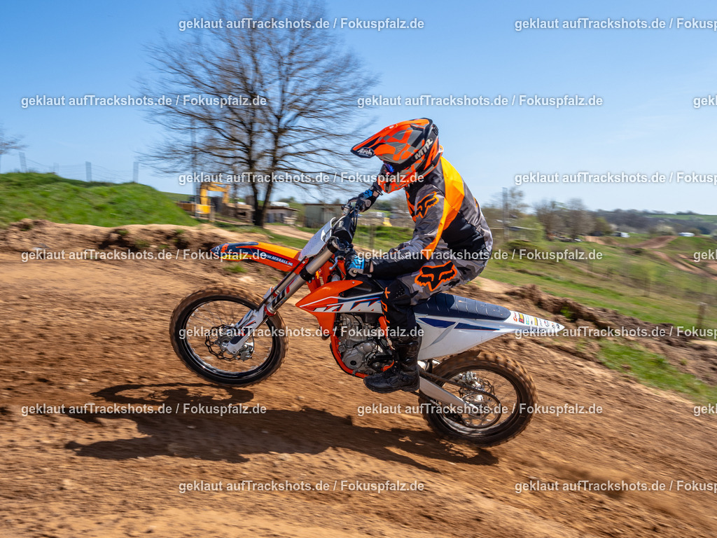 Schweyen040525-135 | Trackshots.de / Fokuspfalz.de - Realisiert mit Pictrs.com