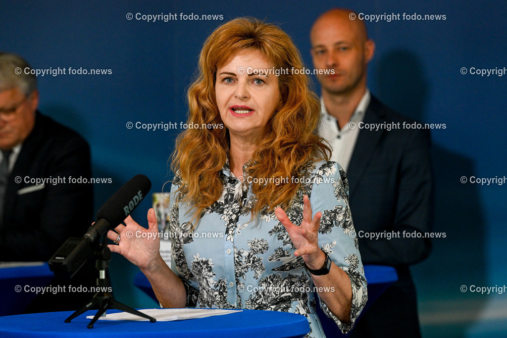 Pressekonferenz LINZ AG - tim Linz - Eine Erfolgsgeschichte_ 05.06.2023-25 | 05.06.2023, Linz AG, AUT, Pressekonferenz LINZ AG - tim Linz - Eine Erfolgsgeschichte, im Bild Jutta Rinner (Vorstandsdirektorin der LINZ AG, Ressort Verkehr & Konzernservice)