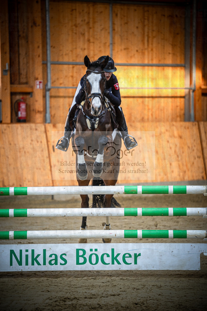 DOS_0474 | Entdecke hochwertige Reitturnierfotos von Foto Oger. Professionell, emotional und authentisch – jetzt Lieblingsmomente im Shop bestellen.Deutschlandweite Turnierfotografie. - Realisiert mit Pictrs.com