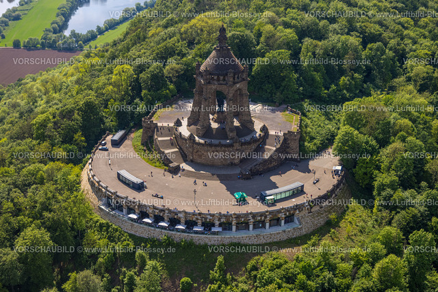 PortaWestfalica240505298Wiehengebirge_Kaiser-Wilhelm-Denkmal | Luftbild, Kaiser-Wilhelm-Denkmal, kulturelles Denkmal, Besucherzentrum und Gastronomie, Wiehengebirge, Barkhausen, Porta Westfalica, Ostwestfalen, Nordrhein-Westfalen, Deutschland