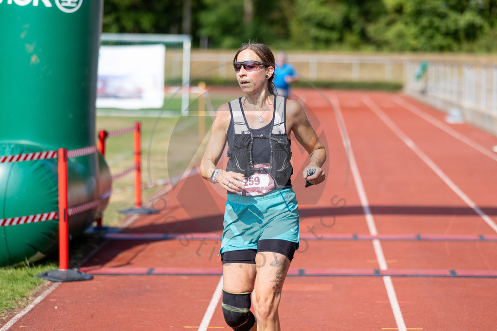 2026-07-26 Halbmarathon Moenchsdeggingen - 00857 | bastis.photos - Realisiert mit Pictrs.com