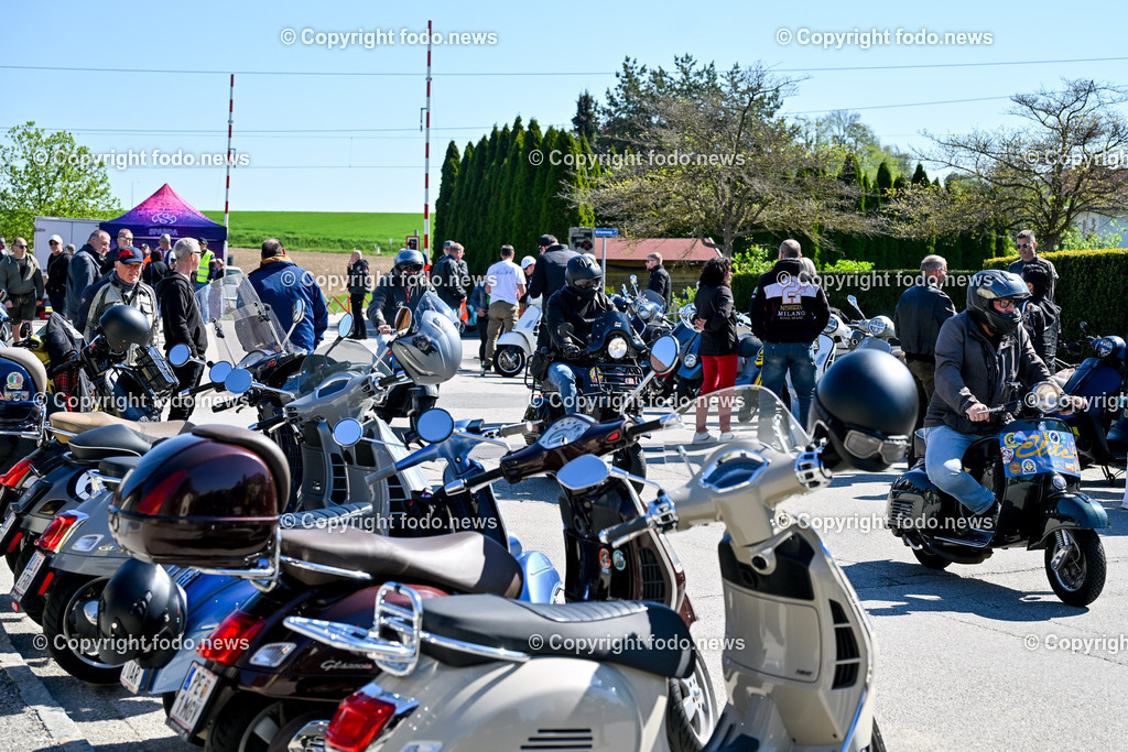 Lets Vespa togehter 2025_ Vespatreffen Neuhofen_ 27.04.2025-48 | 27.04.2025, Neuhofen, Kremsmuenster, AUT, Lets Vespa togehter 2025, Vespatreffen, im Bild Teilnehmer Vespatreffen, Motorsport Stadler©Copyright: Harald Dostal / fodo.media   Alle Bilder honorarfrei