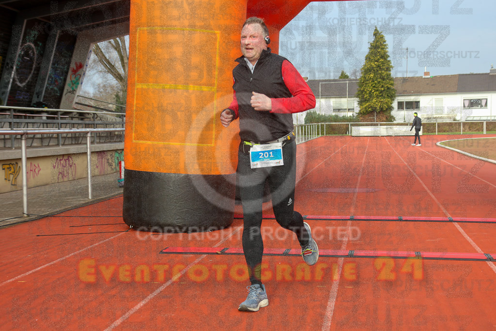 230129_1127_EX1_4971 | Sportfotografie im Rhein-Sieg Kreis, Köln, Bonn, NRW, Rheinland Pfalz, Hessen, etc. Unser Tätigkeitsfeld umfasst den Laufsport vom Volkslauf über den Marathon, Duathlon, Triathon bis zum Ultralauf wie Kölnpfad Ultra oder Schindertrail.