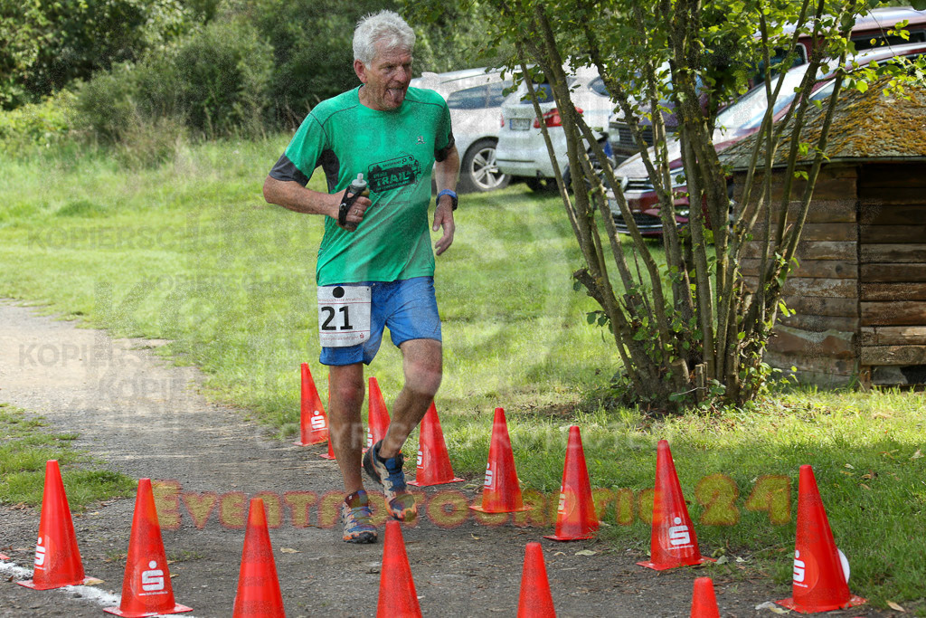 230826_1533_EX1_1408 | Sportfotografie im Rhein-Sieg Kreis, Köln, Bonn, NRW, Rheinland Pfalz, Hessen, etc. Unser Tätigkeitsfeld umfasst den Laufsport vom Volkslauf über den Marathon, Duathlon, Triathon bis zum Ultralauf wie Kölnpfad Ultra oder Schindertrail.