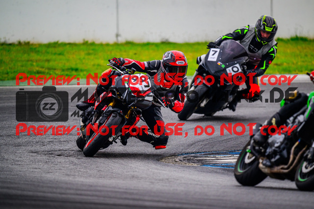 MaZZes_FotoMatrix_240614_6007705_5520 | INST