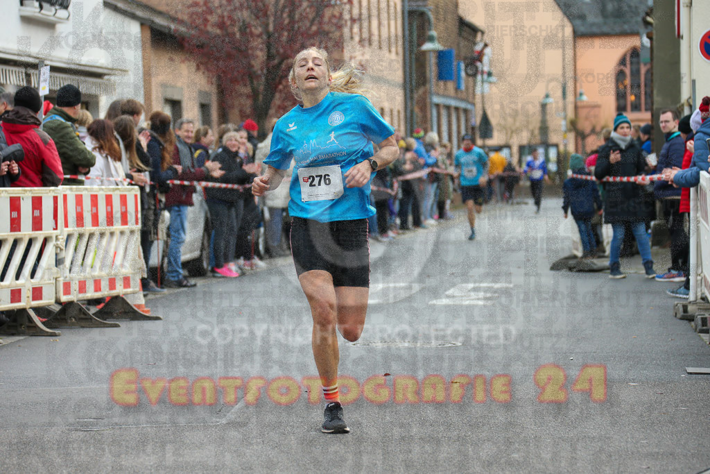 221127_1212_EX1_2088 | Sportfotografie im Rhein-Sieg Kreis, Köln, Bonn, NRW, Rheinland Pfalz, Hessen, etc. Unser Tätigkeitsfeld umfasst den Laufsport vom Volkslauf über den Marathon, Duathlon, Triathon bis zum Ultralauf wie Kölnpfad Ultra oder Schindertrail.