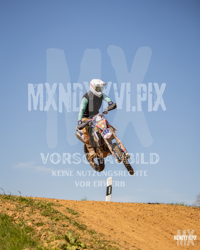 866A3250 | mxndyyvipix