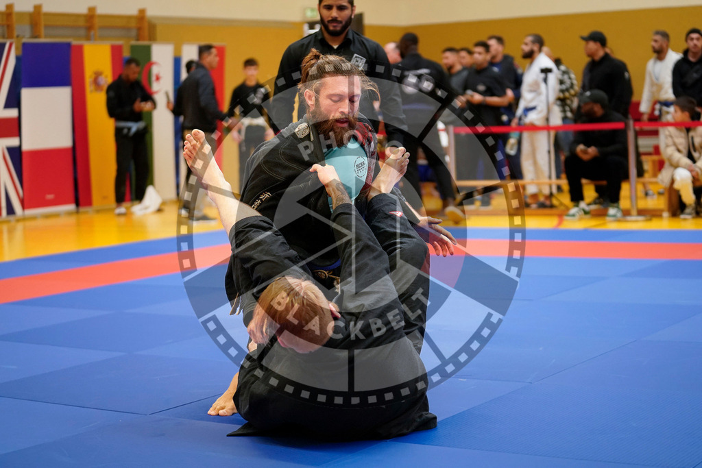 20240203PBB05247 | Fighters compete during the Brazilian Jiu-Jitsu Championship of the AJP Tour in Maintal by Frankfurt am Main, Germany, on February 2, 2024.
