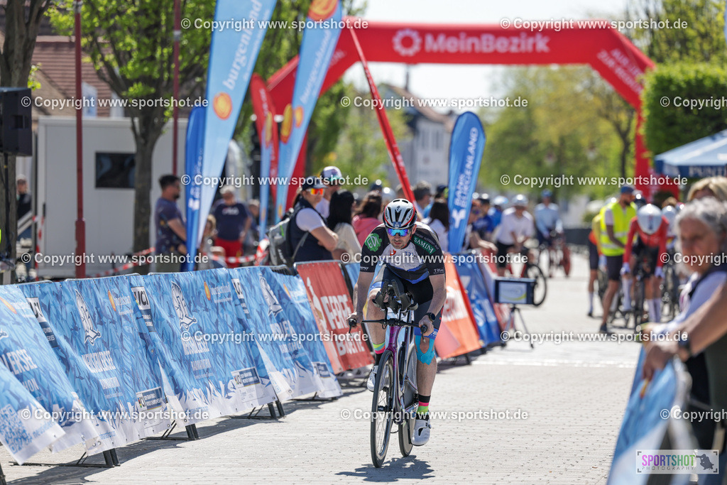 VJ__4879 | Neusiedlersee Radmarathon 2026@sportshot_your_pictrs #yourpictures#roadtowm2029 #nrm #neusiedlerseeradmarathon #neusiedlersee #neusiedlerseetourismus #burgenland #mörbisch #nrm26 #burgenlandtourismus #voglundco #poweredbyburgenlandtourismus #radsport #rad #marathon #ucigranfondo #visitburgenland #ucigranfondoworldseries