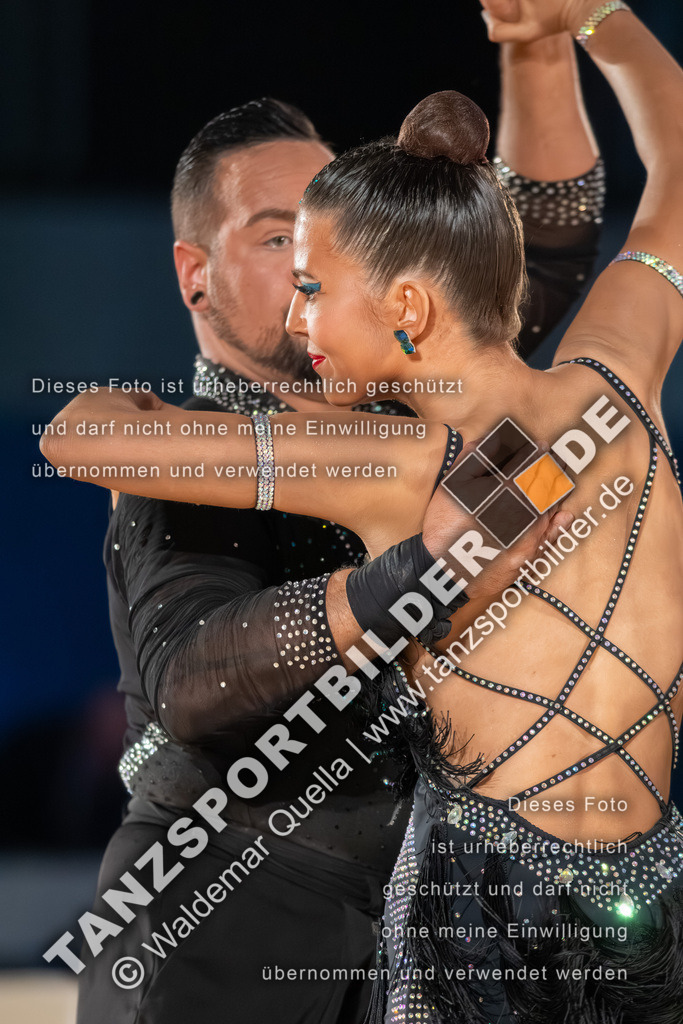 20260321-01422 | Hier finden Sie Tanz Bilder vom Latein und Standard Formationen tanzen. Sportbilder vom Tanzsport. Schöne Fotos und von Weltmeisterschaft, Europameisterschaft, Bundesliga, Regionalliga, Oberliga und Landesliga sowie von GOC Stuttgart, DanceComp, WM Bremen