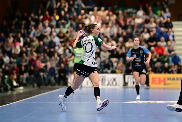 Handball I Frauen I Saison 2024-2025 I 1. HBF I 16. Spieltag I Buxtehuder SV - VfL Oldenburg I 088042 | Der Sportfotograf. - Realisiert mit Pictrs.com
