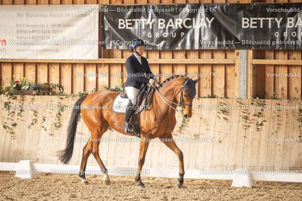 _D5A3229 | Emotionale Pferde- & People-Fotografie rund um Heidelberg, Leimen & Umgebung. Natürliche Fotos von Pferd, Mensch & Familie. Jetzt Termin sichern!