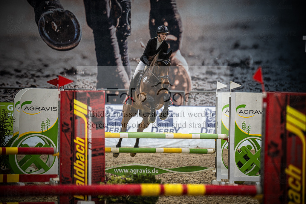 DOS_1182 | Entdecke hochwertige Reitturnierfotos von Foto Oger. Professionell, emotional und authentisch – jetzt Lieblingsmomente im Shop bestellen.Deutschlandweite Turnierfotografie. - Realisiert mit Pictrs.com