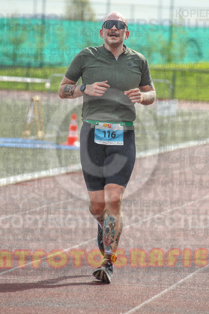 230423_1107_EV3_2736 | Sportfotografie im Rhein-Sieg Kreis, Köln, Bonn, NRW, Rheinland Pfalz, Hessen, etc. Unser Tätigkeitsfeld umfasst den Laufsport vom Volkslauf über den Marathon, Duathlon, Triathon bis zum Ultralauf wie Kölnpfad Ultra oder Schindertrail.