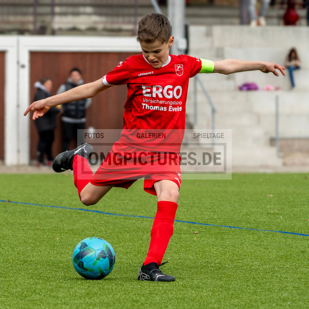 _OMG5545 | www.omgpictures.de, Sportfotograf, Verein, Fotograf, Baden Württemberg, Stuttgart, Heilbronn, omgpictures, Spieltag,  - Realisiert mit Pictrs.com