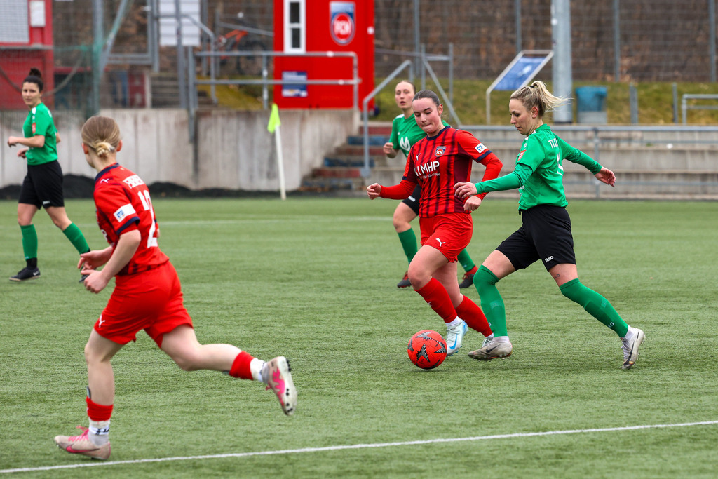 20260315-FCH-Steinheim_072 | 1.FC Heidenheim 1846 II vs. TV Steinheim, Fußball, Frauen, Bezirksliga, 2025/2026, 12. Spieltag, 15.03.2026 in Heidenheim, Kunstrasen b. Voith-Arena West(Foto: Michael Bulling) - Realisiert mit Pictrs.com