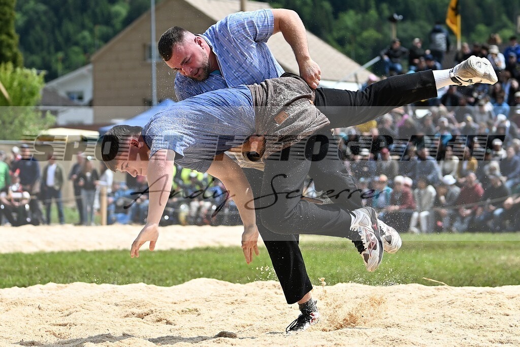 Gwerder MichiDSC_6968aaaa | Kaufen Sie Sportbilder im Onlineshop von Andy Scherrer Sportfotografie. Faszinierende Bilder von Sportevents aus der ganzen Schweiz. Fussball, Frauenfussball, Unihockey, Handball, Schwingen und weiteren Sportarten. - Realisiert mit Pictrs.com