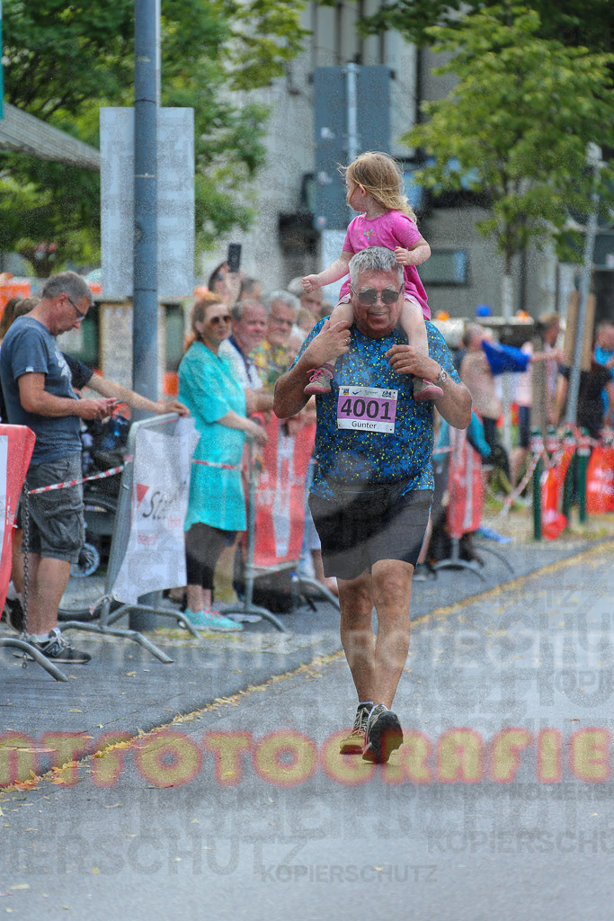 220625_1717_EX1_6561 | Sportfotografie im Rhein-Sieg Kreis, Köln, Bonn, NRW, Rheinland Pfalz, Hessen, etc. Unser Tätigkeitsfeld umfasst den Laufsport vom Volkslauf über den Marathon, Duathlon, Triathon bis zum Ultralauf wie Kölnpfad Ultra oder Schindertrail.