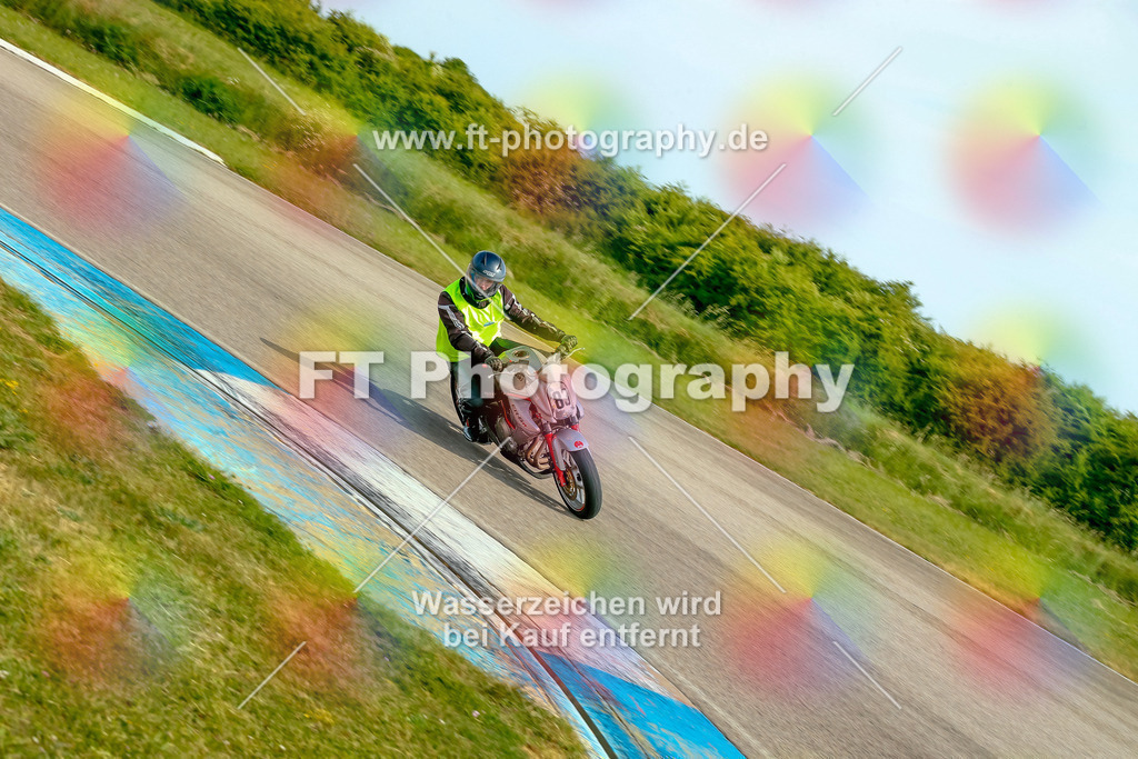 _MOT1183 | Hier findet Ihr Bilder von Touristenfahrten auf der Nürburgring Nordschleife oder von anderen Veranstaltungen die ich besucht habe. Viel Spass beim Durch Schauen 