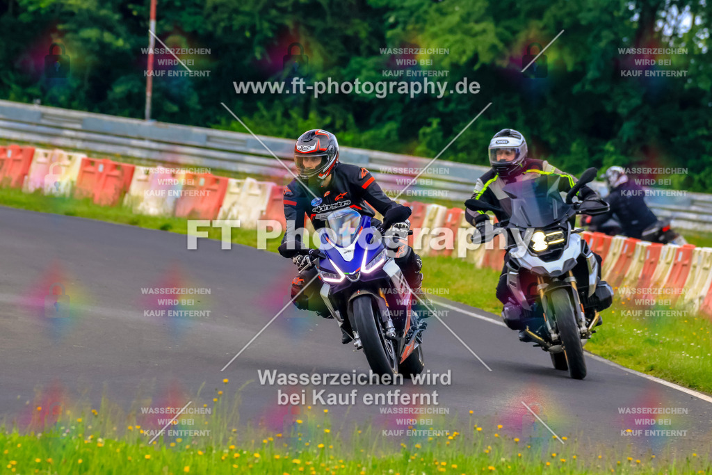 VBK-6681 | Hier findet Ihr Bilder von Touristenfahrten auf der Nürburgring Nordschleife oder von anderen Veranstaltungen die ich besucht habe. Viel Spass beim Durch Schauen 