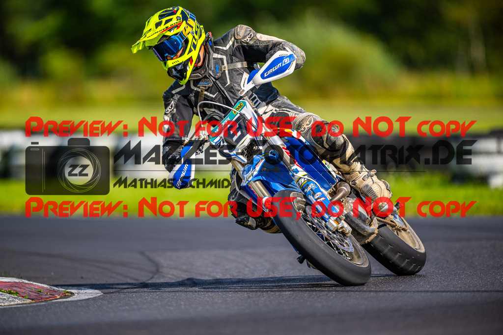 MaZZes_FotoMatrix_240713_6007705_1676 | S4