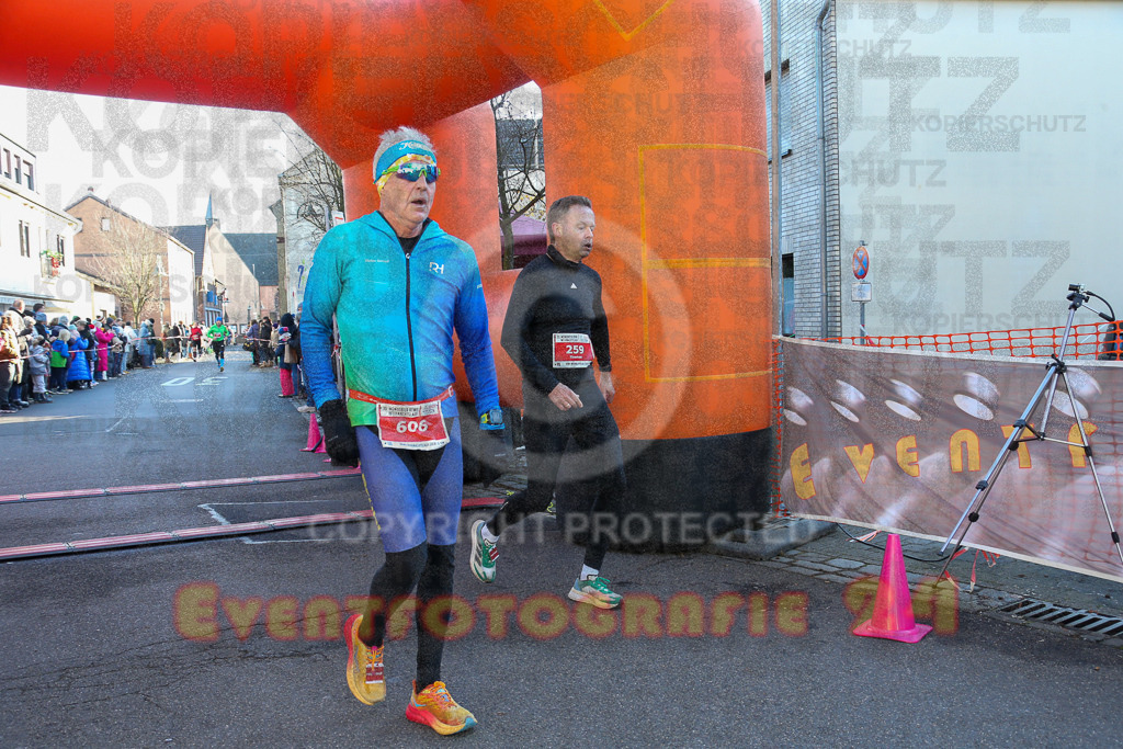 241201_1222_EX1_1877 | Sportfotografie im Rhein-Sieg Kreis, Köln, Bonn, NRW, Rheinland Pfalz, Hessen, etc. Unser Tätigkeitsfeld umfasst den Laufsport vom Volkslauf über den Marathon, Duathlon, Triathon bis zum Ultralauf wie Kölnpfad Ultra oder Schindertrail.