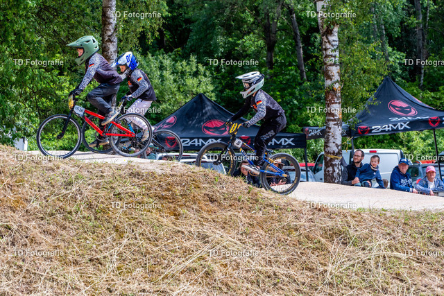 BayBMX2026-05541 | Fotogalerie von Thomas Dettweiler mit Eventbildern und lizenzfreien Fotos. Perfekt als Wandbild, für Büro, Website oder private Nutzung. - Realisiert mit Pictrs.com