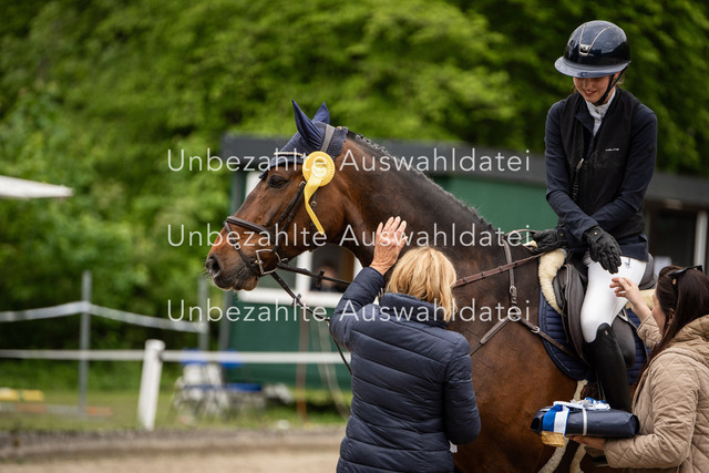 Bad_Meinberg_07155 | saradresslerfotografie - Realisiert mit Pictrs.com