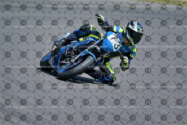 25bt04-1043 | markuskiefer.com - Realisiert mit Pictrs.com