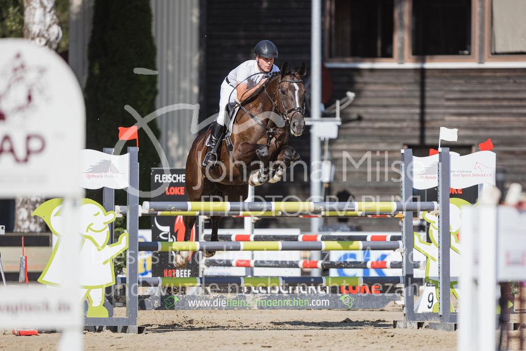 220824_Delbrueck_Stil-M1-262 | Deine schönsten Turniermomente als professionelle Fotos! Entdecke hochwertige Pferdesport-Fotografie im Online-Shop. Jetzt Fotos finden & bestellen!