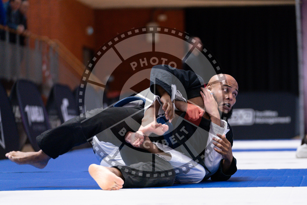 20241013PBB2610 | Athletes compete during the AJP Tour Europe Continental Jiu-Jitsu Amateurs & Masters Championship on October 13, 2024 in Almere near Amsterdam, Netherlands. © Chiara Dazi / photoblackbelt