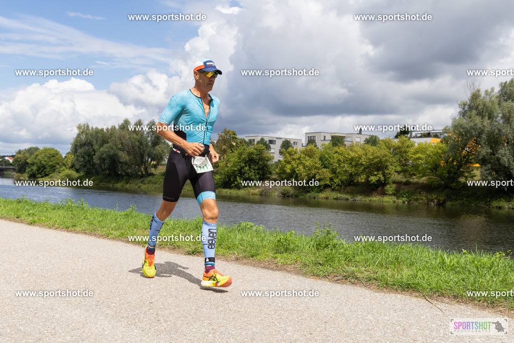 AR7_2226 | 34.REGENSBURG TRIATHLON 2025 #tristar_regensburg #regensburgtriathlon #triathlonregensburg #tristar #yourpictrs #sportshot_your_pictrs @Sportshotphotography @triathlonbundesliga